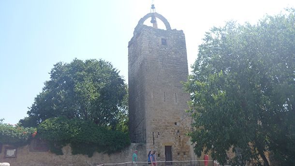 Torre de Las Horas Peratallada Torre de Las Horas Peratallada