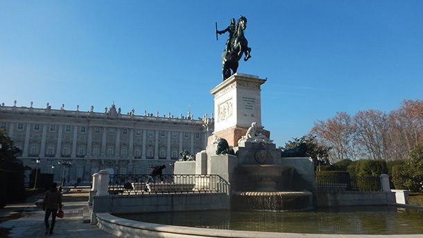 Monumento a Felipe IV - Plaza de Oriente - Madrid Monumento a Felipe IV