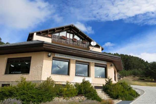 Centro de Visitantes Penãlara - Serra de Guadarrama Centro de Visitantes Penãlara - Serra de Guadarrama