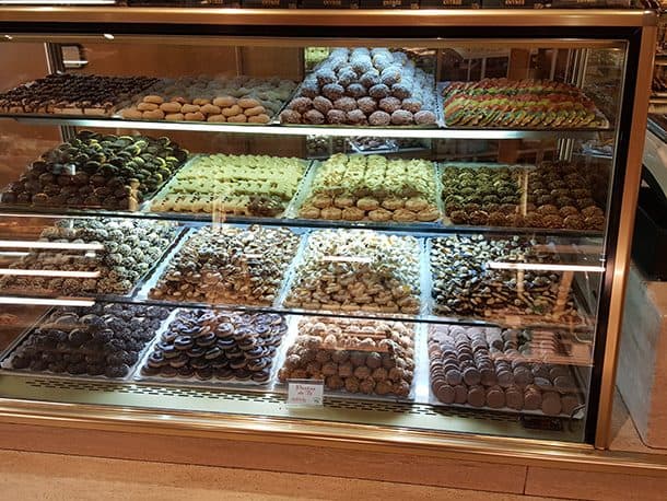 Pastelería Limón y Menta - Segóvia - Espanha Pastelería Limón y Menta - Segóvia - Espanha