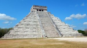 Pirâmide ou Templo de Kukulcán Chichén Itzá