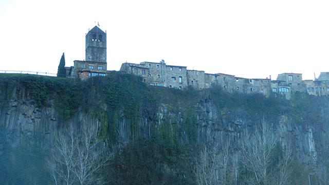 Castellfollit de La Roca - Província de Girona - Espanha Castellfollit de La Roca - Província de Girona - Espanha