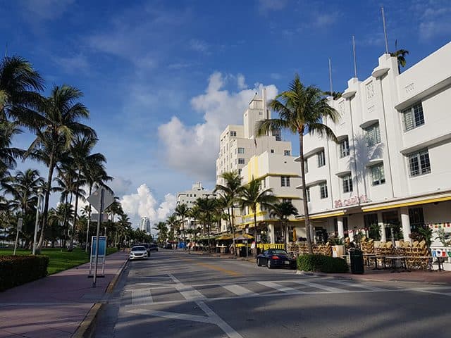 Ocean Drive - Miami Beach Ocean Drive - Miami Beach