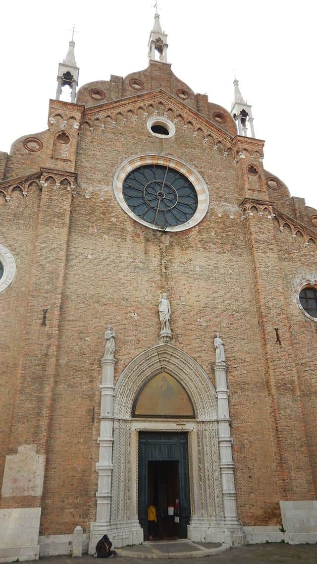 Basilica di Santa Maria Gloriosa dei Frari - Veneza Basilica di Santa Maria Gloriosa dei Frari - Veneza