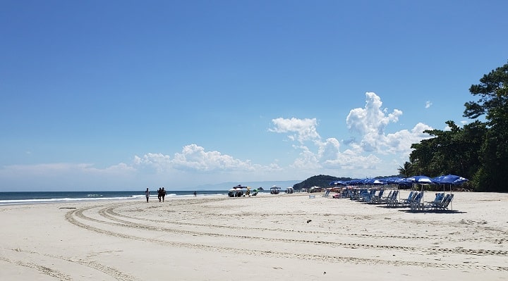 Juquehy - Praia em frente ao Beach Hotel