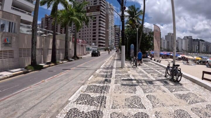 Praia das Astúrias - Guarujá - SP - Brasil