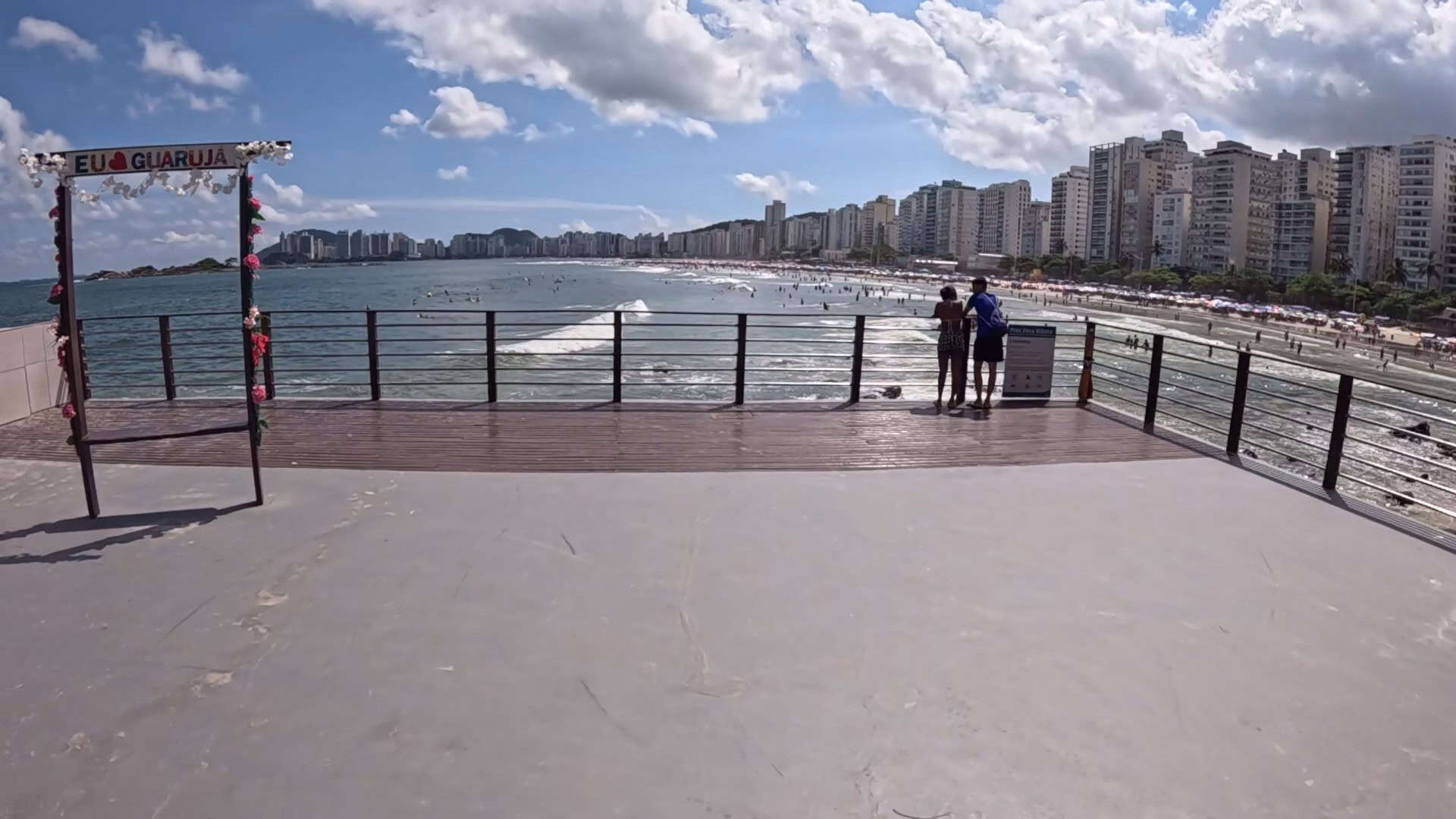 Praia das Pitangueiras - Guarujá - SP - Brasil