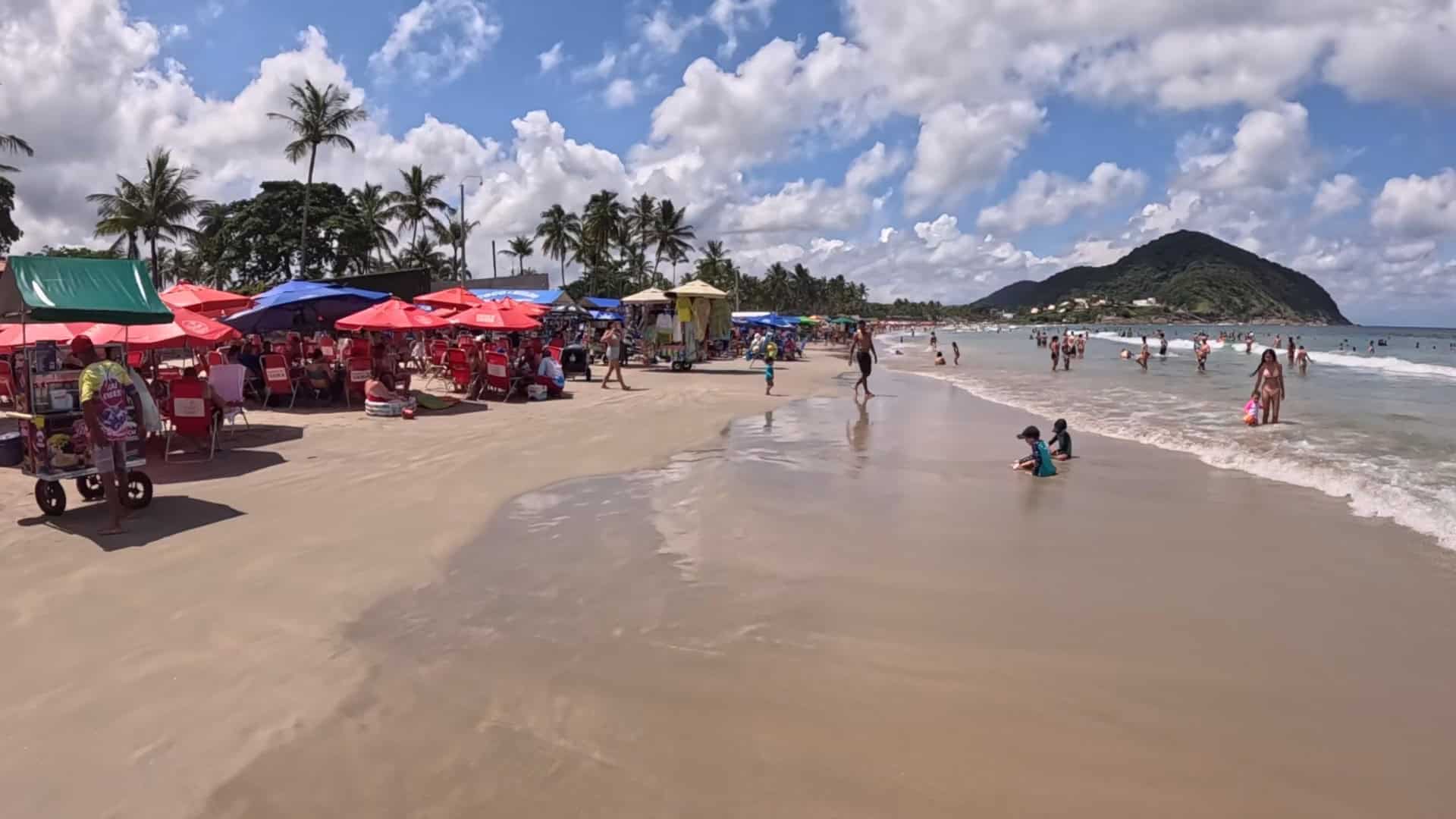 Praia de Pernambuco - Guarujá - SP - Brasil