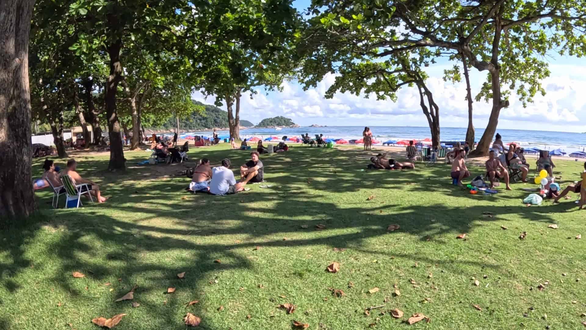 Praia do Guaiúba - Guarujá - SP - Brasil