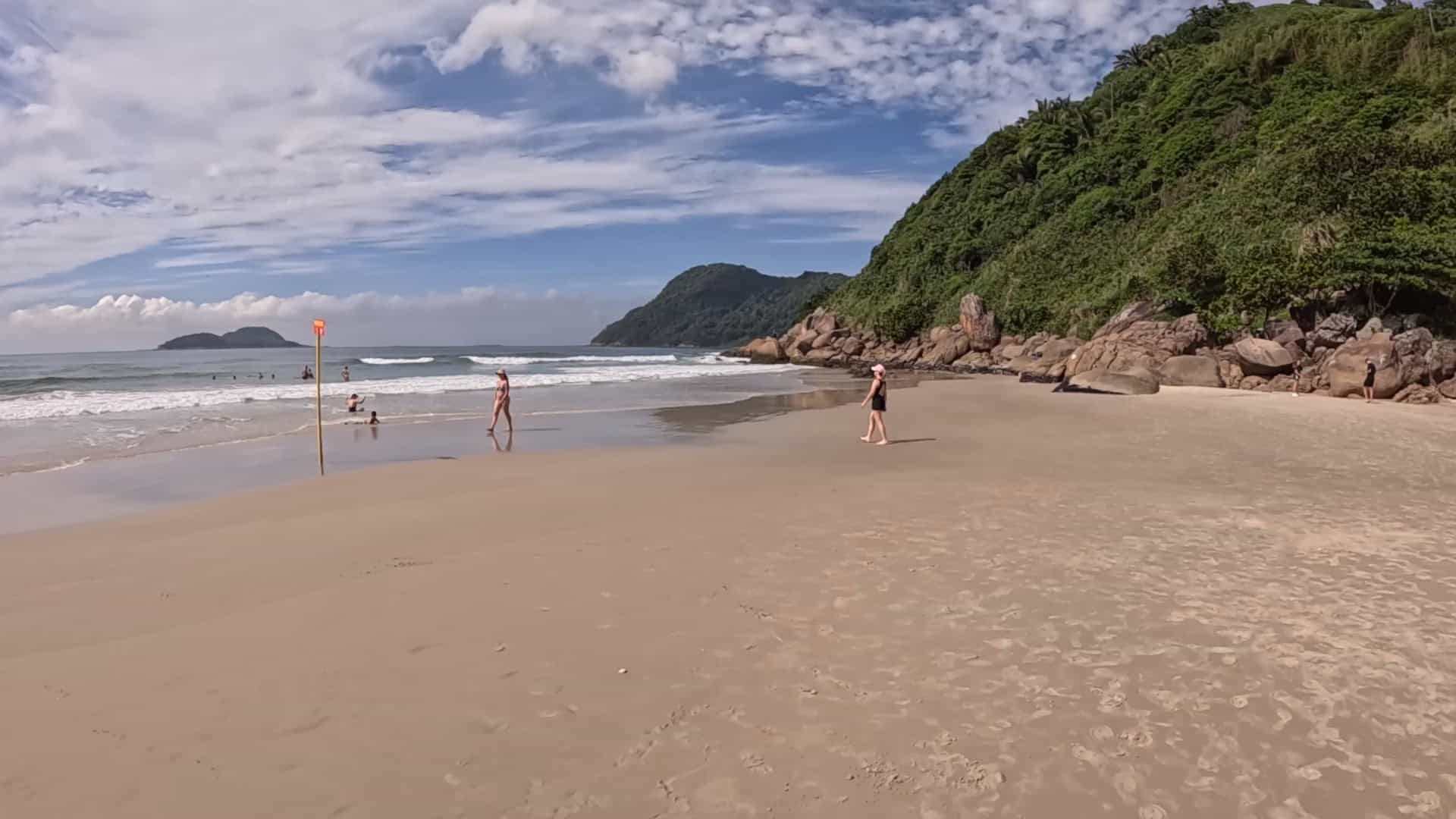 Praia do Tombo - Guarujá - SP - Brasil