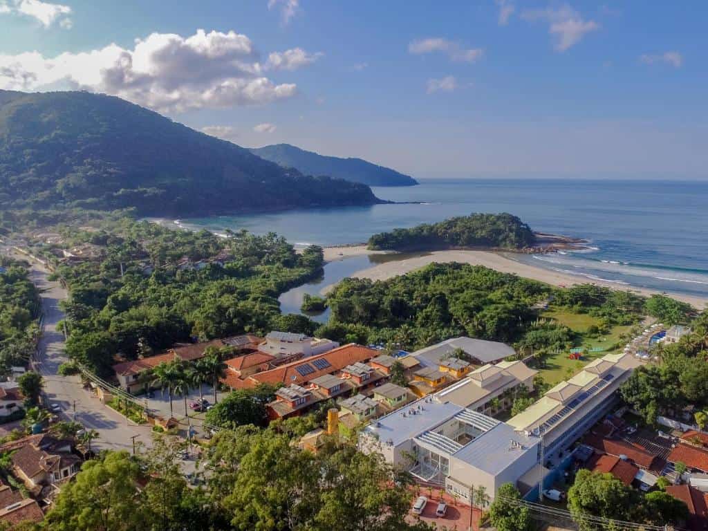 Praias de Camburizinho e Camburi - São Sebastião - SP